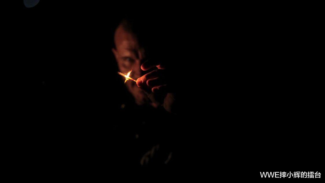 wwe|WWE官方宣布, 毒蛇兰迪只被轻度烧伤, 这样的科幻剧情你能接受吗?