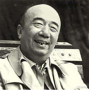 李丁|10年前,在老戏骨李丁葬礼上,邓超刚到现场,张国立大吼:滚出去