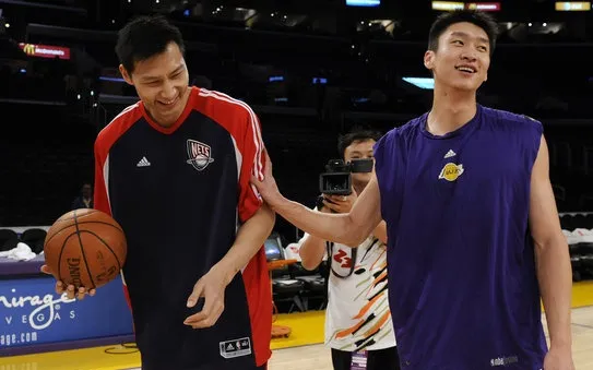 『孙悦』炸裂！中国历史第一人！他都35岁了，依然是亚洲牌面