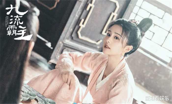 腾讯|腾讯又一“黑马剧”来袭，开播两天播放量破3万千，狂追12集不过瘾