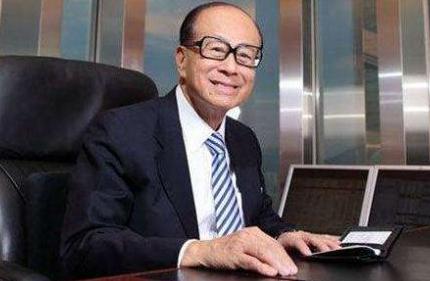 钱泳辰|31年前，李嘉诚带18岁李嘉欣回家，3小时候后原配突然暴毙