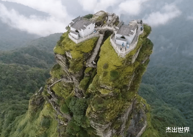 [梵净山]中国被誉为仙境的三大景区，门票虽贵却很值，对医务人员免费开放