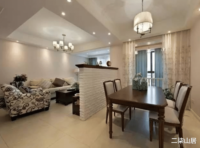 |晒晒我家新房,朋友来参观都说玄关很美,而我最爱客厅的半堵墙!