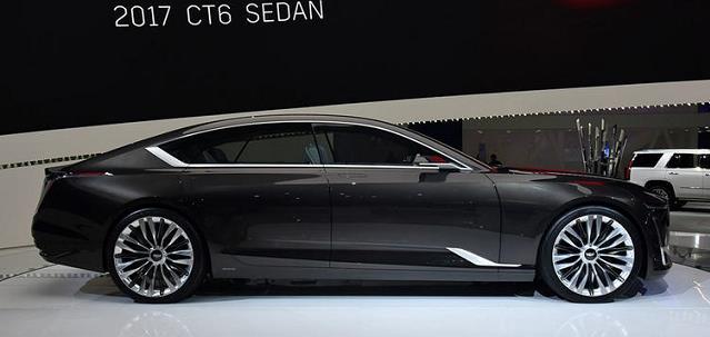 『凯迪拉克』美系全新“杀手锏”，带V8声浪+10AT，长5.3米，比奥迪A6气派10倍