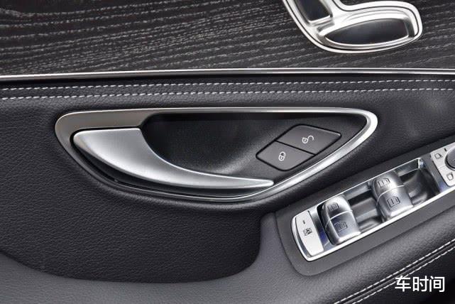 「奔驰C级」开奔驰C200L的都是什么阶层的人？月薪6000能不能养得起？