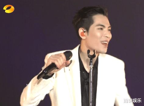 『萧敬腾』歌手华晨宇夺冠靠李宇春？周深淘汰意料之中，只是可惜了萧敬腾！