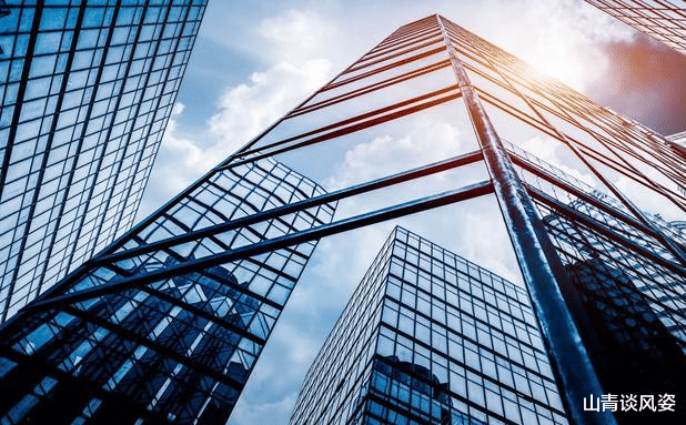 35岁的男性年收入多少算及格？