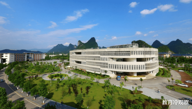 「考研」计算机专业考研，该怎样选择院校？这五所大学性价比很高