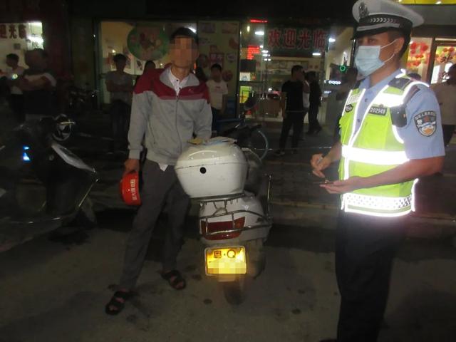 「杭州」伤警、撞车、闯红灯！吸毒人员疯狂逃跑，车上还有刀具……