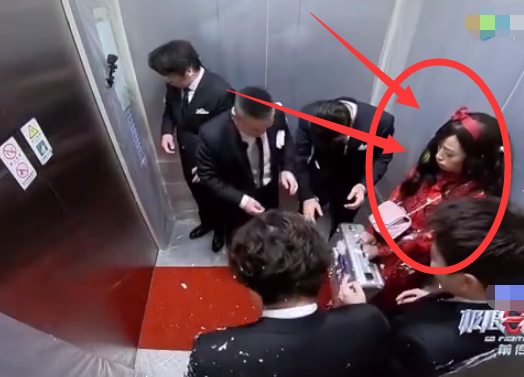 【朱碧石】“朱碧石”空降极限挑战？看到她现身那一霎，小猪被黑最惨的一次