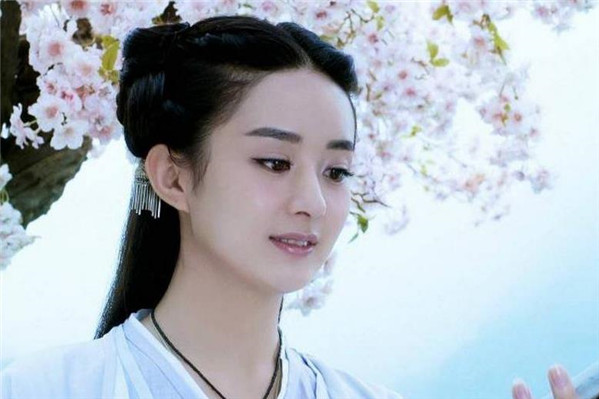 靳东|《上海滩》又要翻拍？靳东版许文强不算什么，看到女主后被惊艳了