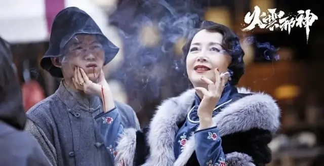 梁小龙|上映9天大卖702万，梁小龙新片票房爆棚了，这位功夫巨星巅峰依旧