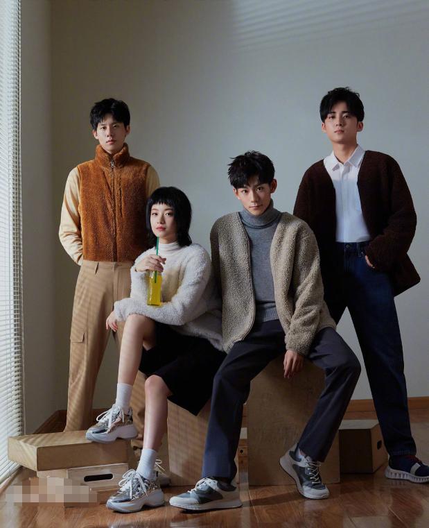 【电视剧】继张子枫和李兰迪后，又一\国民妹妹\火了，不仅人美笑容还甜！