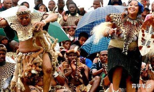 [复旦大学]复旦大学教授建议：一妻多夫，解决男女比例失衡！网友：他是澳大利亚人