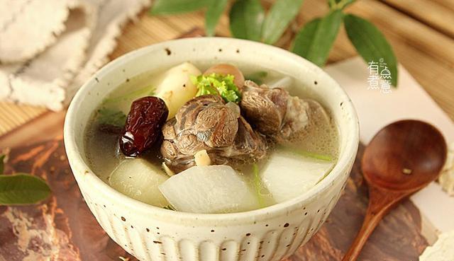 猪肉|明日立冬，别忘给家人吃“六宝”，应季而食，顺应时节身体棒