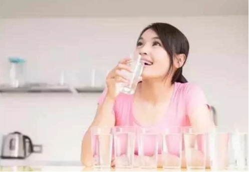 肝脏|法国人:中国人每天八杯水?这不是养生是养病!