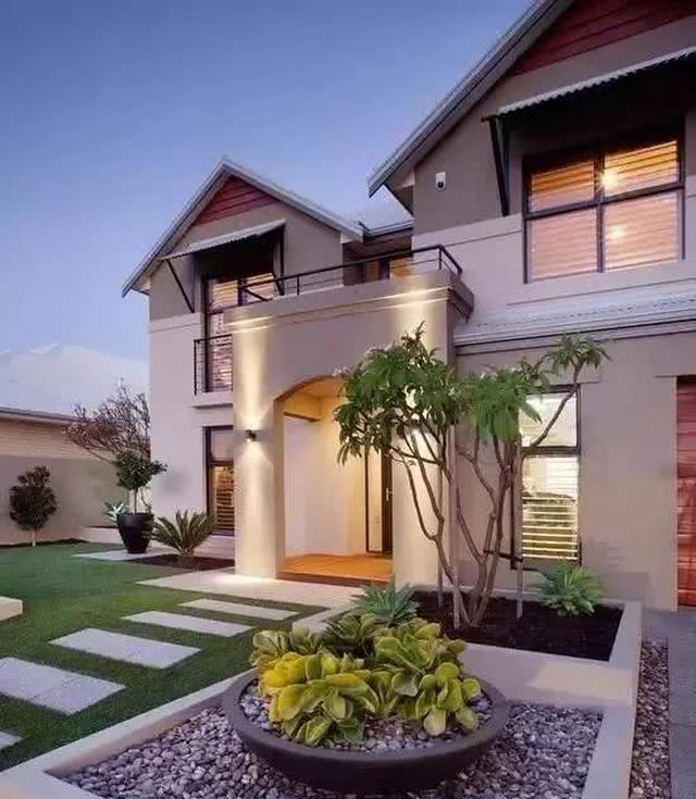 一盏灯，美了一个院子！