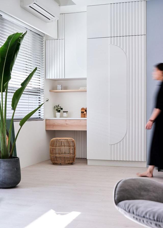 『』坚持极简主义的台湾夫妇，把家装修得井井有条，看着都舒服，晒晒