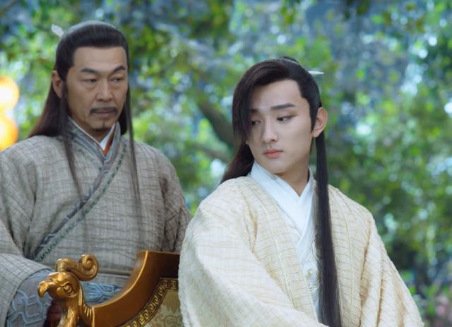 「花木槿」长相守：6个人喜欢花木槿，那谁最适合她呢？原非白也只能排第二