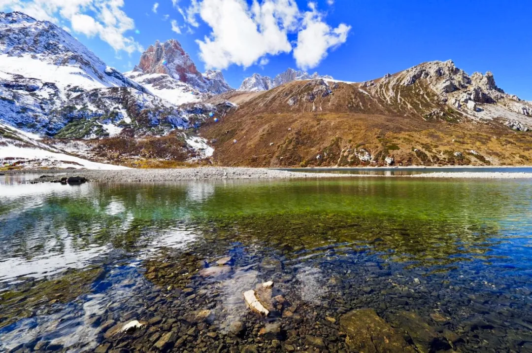 九寨沟@比九寨沟美，比稻城迷人！藏在川西的这个“徒步天堂”，人少景美还免费！