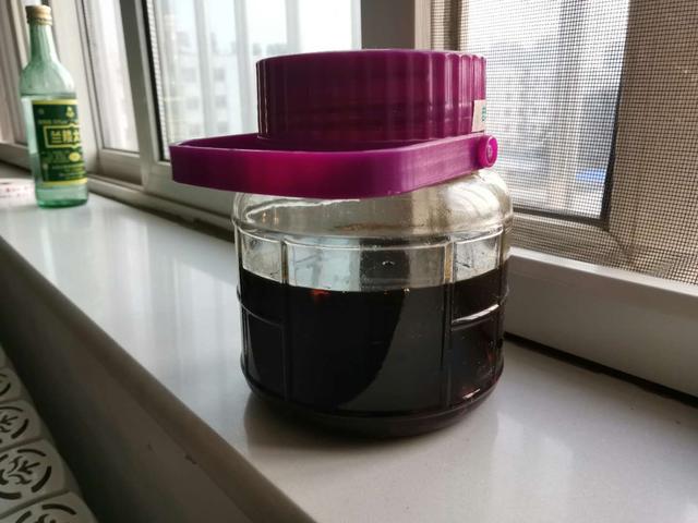 ▲钓鱼：丁香药酒这么用，还能诱不到大鲤鱼？