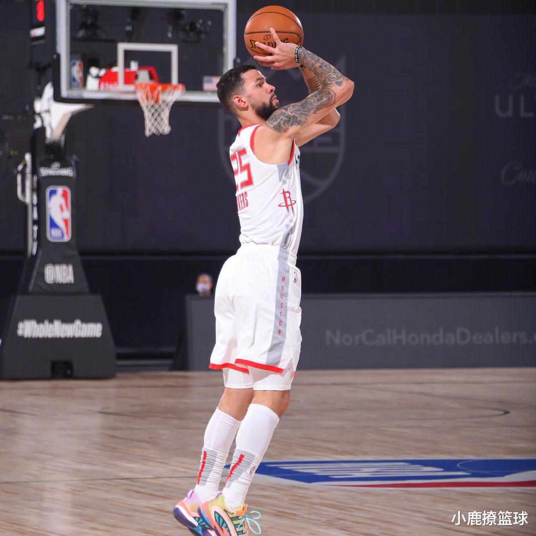 詹姆斯·哈登|打疯了！四核轰78+27+13记三分，哈登眼里冒火，奇兵爆发砍23+4+4