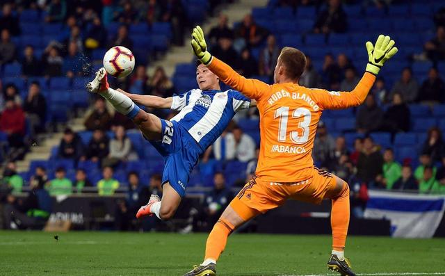 武磊|有点意外！武磊正式决定自己新赛季归属，下赛季将全力冲击金靴