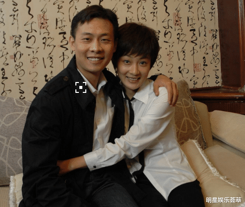 「张译」他娶大六岁的妻子,婚前无人认识婚后成为“影帝”,如今幸福不已