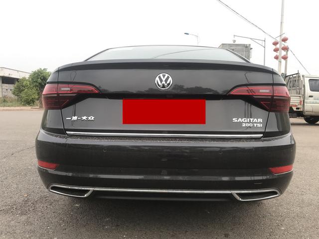 『SUV』4月底喜提新款速腾，1.4T豪华型裸车14.59万，谈谈用车感受