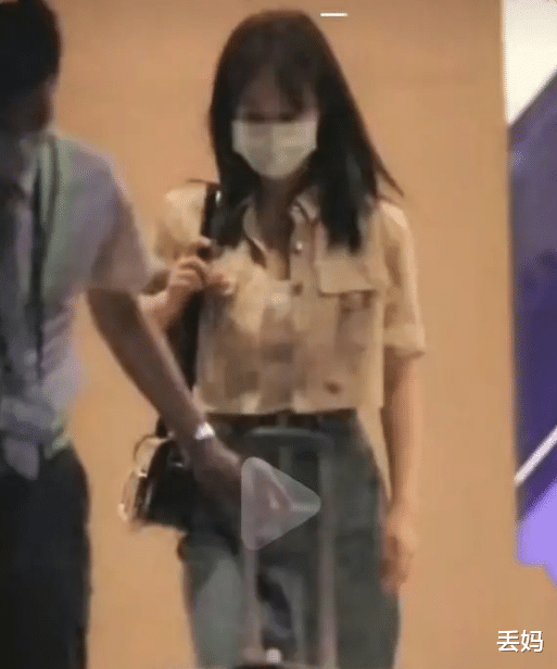 杨紫|杨紫为新戏瘦成“纸片人”，当站姐晒出上班照后，确定是同一个人？