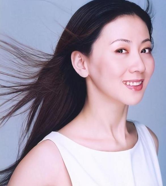汤加丽|“人体模特”汤加丽，日搜10多万次，父亲暴怒：你让我怎么出门