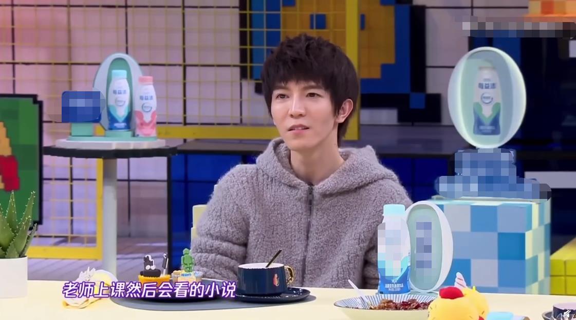 [郑爽]郑爽坦言拍偶像剧让自己变傻，感慨现实很残酷频频吐槽自己不争气