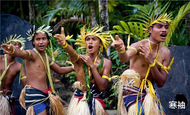 寒袖|亚洲小岛用石头做货币，靠摆石头炫富讨老婆，5吨石头能换栋房
