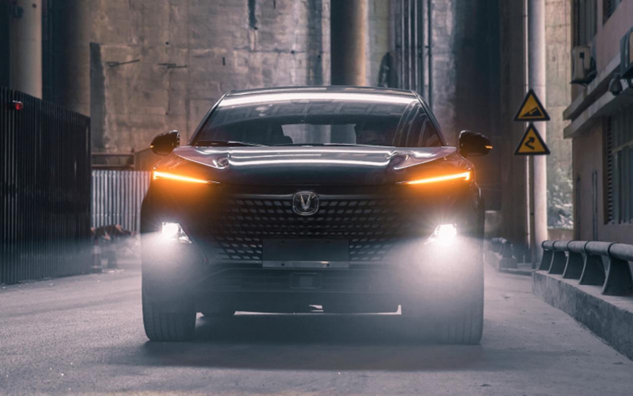 长安汽车|月销破万辆，网红SUV长安UNI-T值得买吗？车主道出实情