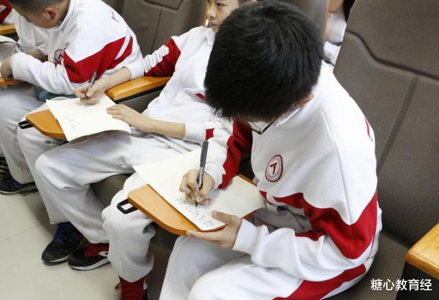 高校|全国排名榜首的高中,被誉为“清北摇篮”,高考650分学生过半