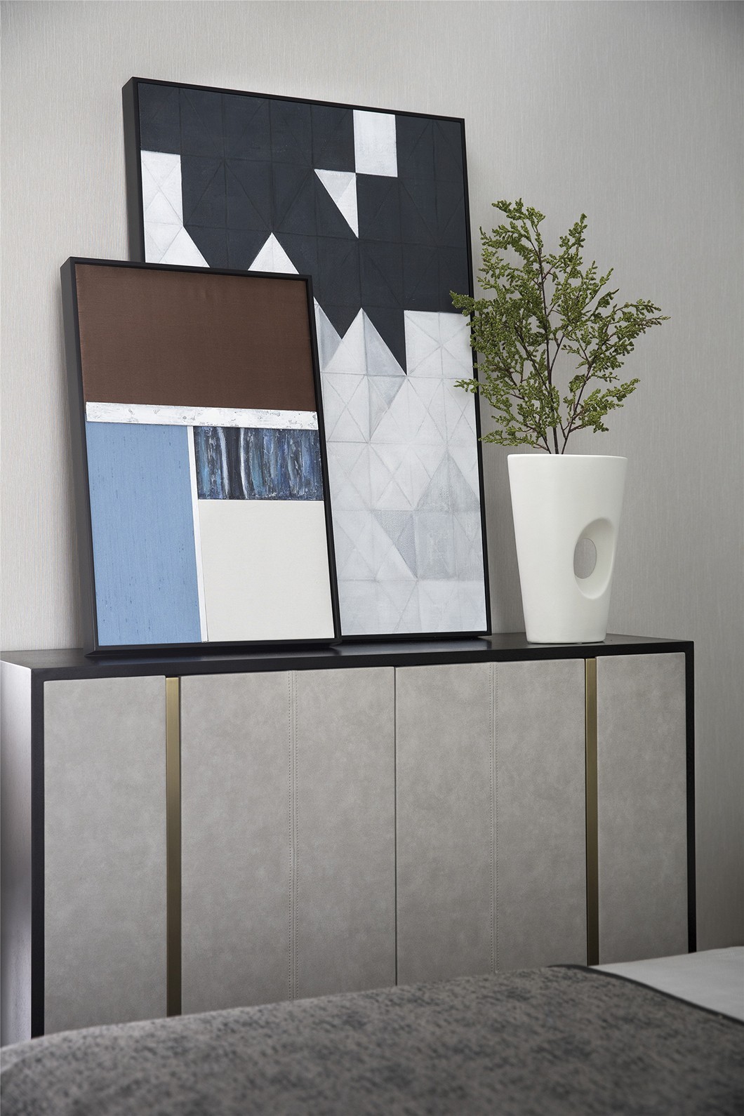 |130㎡现代低奢风样板间，柔和不乏雅致的高级感