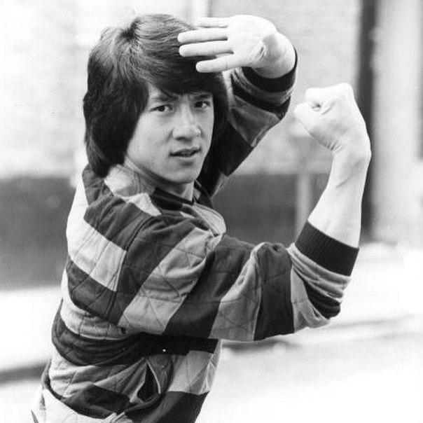 [张晋]一代不如一代？张晋赵文卓难火，吴樾做直播，释小龙谢苗难扛大旗