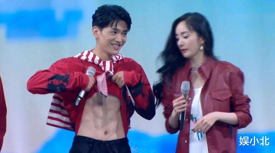 快乐大本营|《快本》黑马出现，黄明昊击败31位选手成第一，多次创下高光时刻