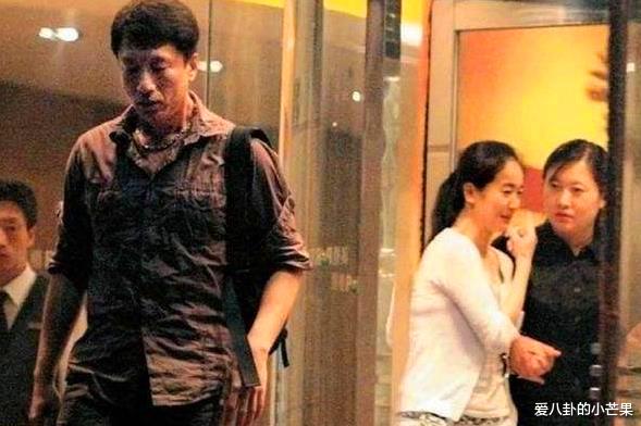 关晓彤@陈道明迷恋她,孙红雷忘不了她,却甘愿嫁大20岁糟老头,如今42岁韵味十足