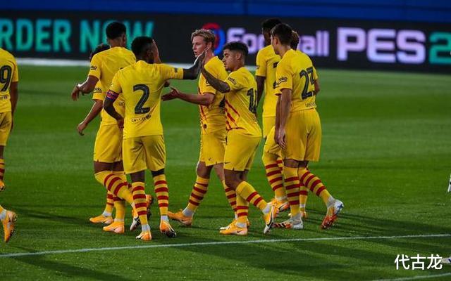 |科曼执教开门红！巴萨热身赛3-1赢球，一现象透露梅西真没特权了