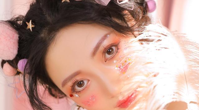 【十二星座】下月初，思念纠缠，万般不舍，主动回头，唤醒旧情，两心再度同行