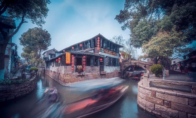 #古镇#国内哪里的古镇最美？看完刷新你的认知！