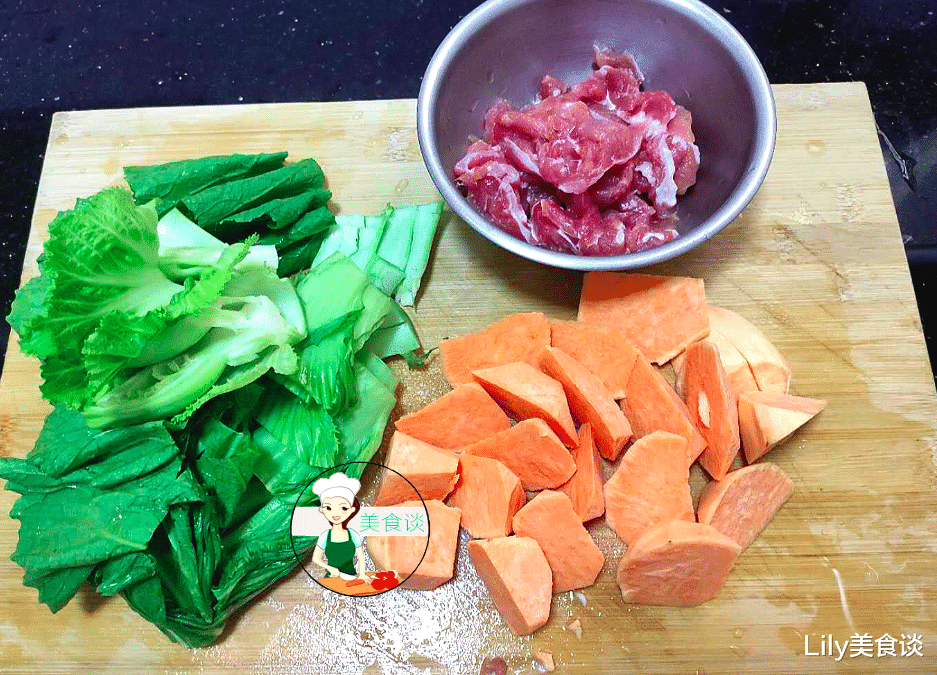 秋燥|便秘最怕这菜，秋燥天隔三岔五吃一次，肠道顺畅，轻松排出黑宿便