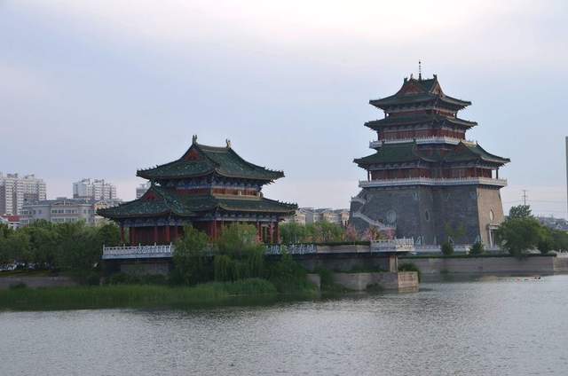 吾天说事 曾经的世界第一大城市，还是新中国的首都备选，如今却是四线城市