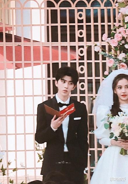 【Angelababy】《奔跑吧》再曝新路透，蔡徐坤baby现身婚礼现场，画面十分养眼