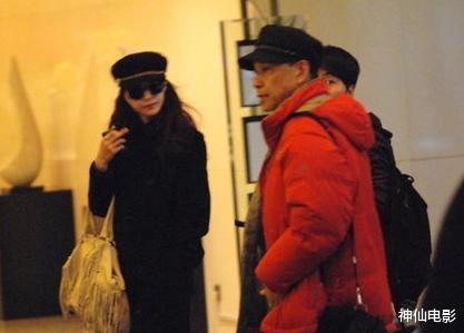 范冰冰|范冰冰用两张图扭转局面！不愧是当年和已婚戏骨被拍无所顾忌的人