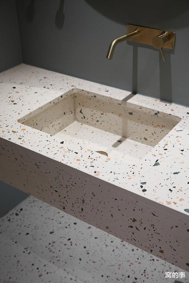 大门|他真有远见，给90㎡新家装满柜子，还能让房子透着精致的高级感