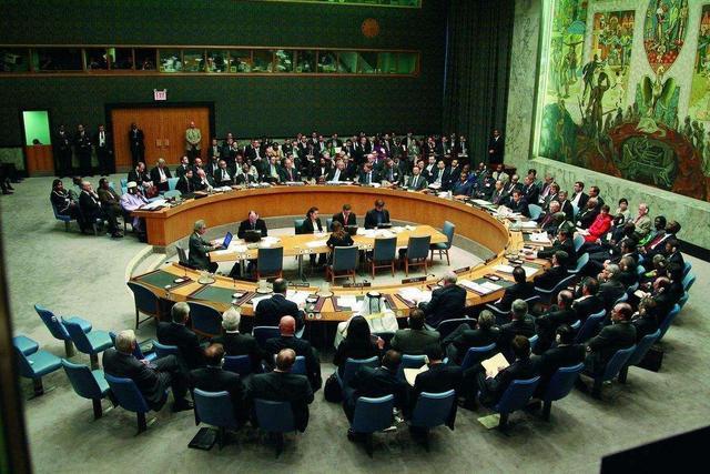 #美国#不给印度机会？普京发文火药味十足：取消否决权是攻击新体系！