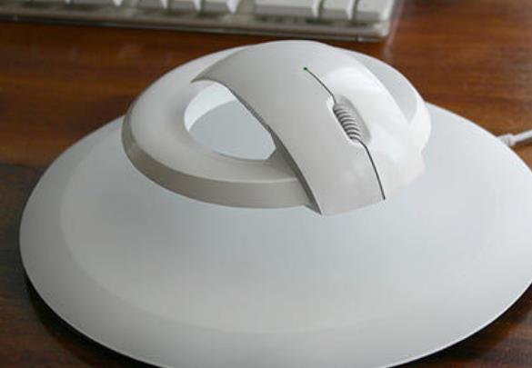 鼠标|百元级手感只卖12元,罗永浩推荐的鼠标品牌,无线2.4G让罗技有点慌