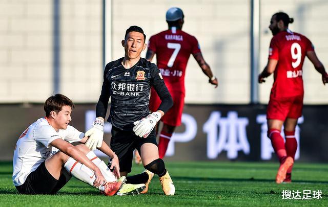 动力|1-0爆冷！他们耻辱7连败后终于爆发，外援三叉戟完胜国产防线